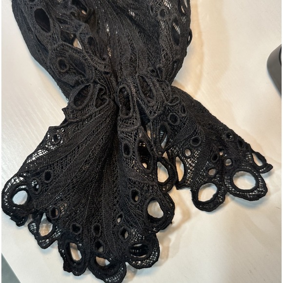 PrettyLittleThing Midi Dress Womens 8 Black Eyelet Crochet Zip Long Sleeves NWT - Picture 16 of 16